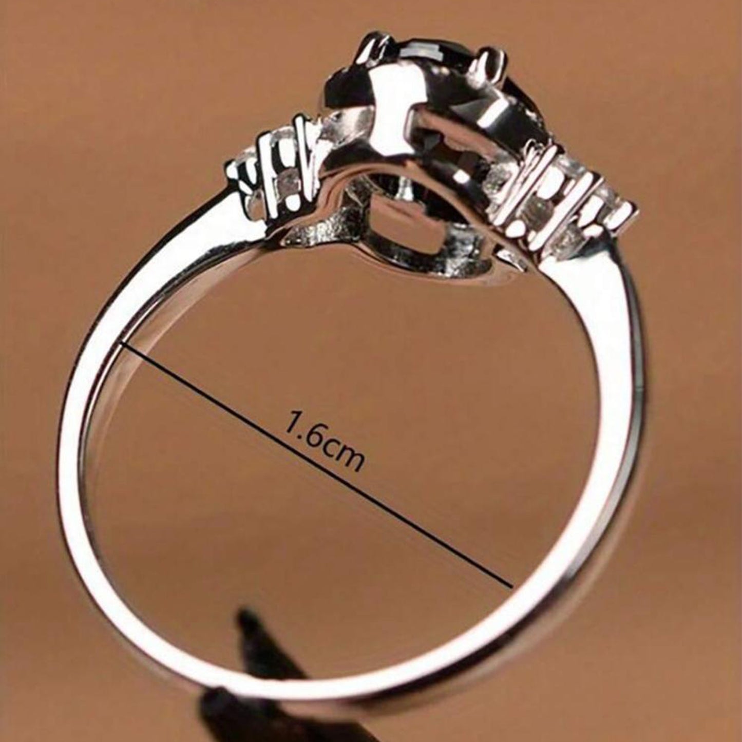 ELEGANT PROMISE RINGS image 4