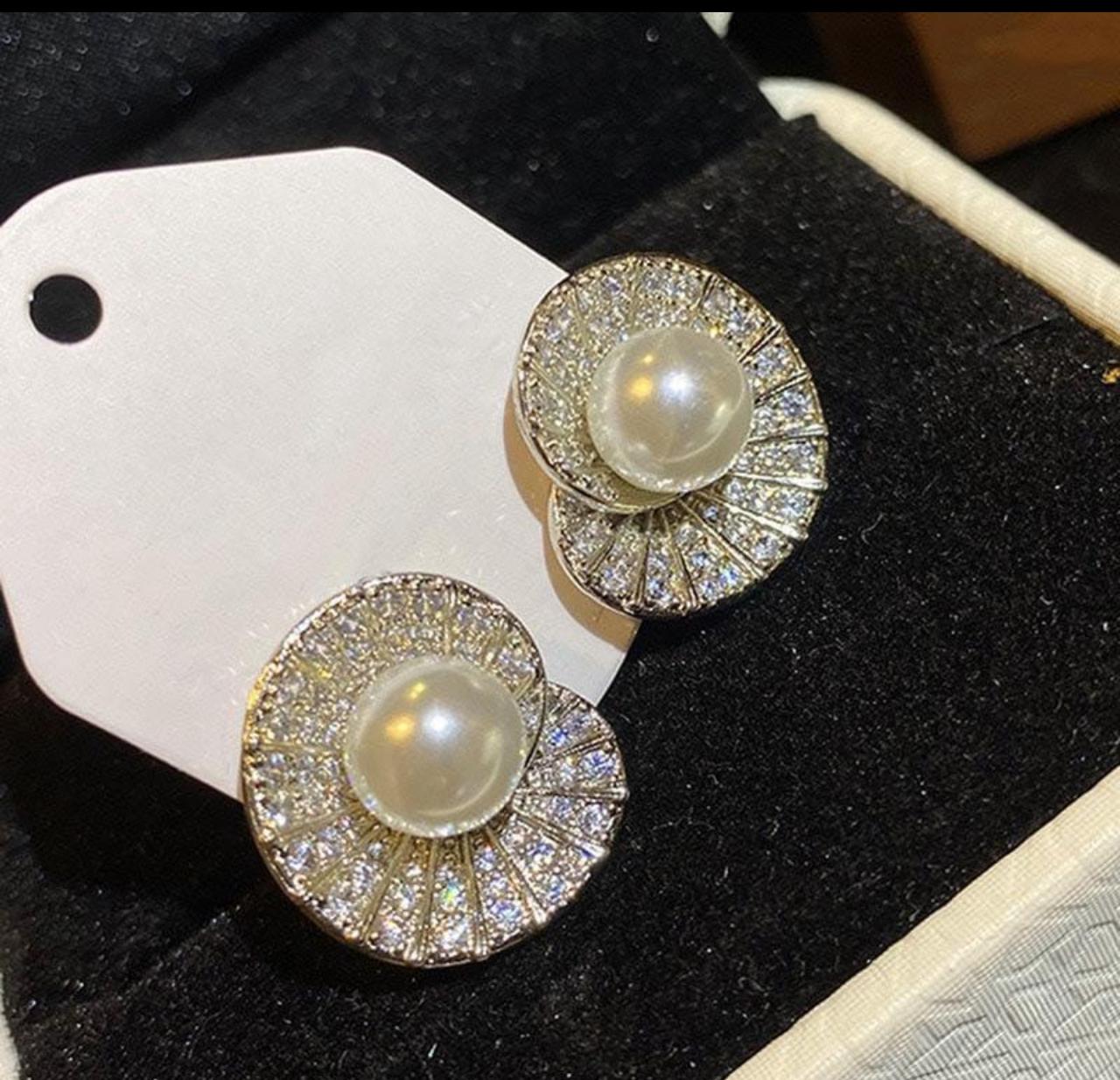 PEARL STYLE image 1