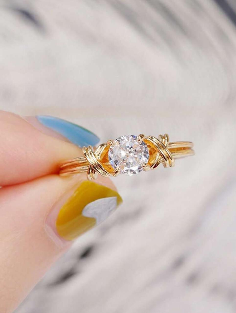 GORGEOUS CUBIC ZIRCONIA RING image 0