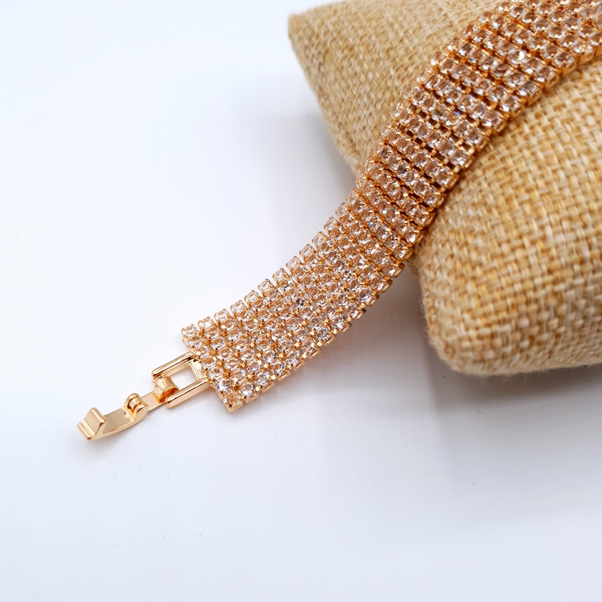 A dazzling bracelet with shimmering stones, designed to captivate and elevate any look image 3