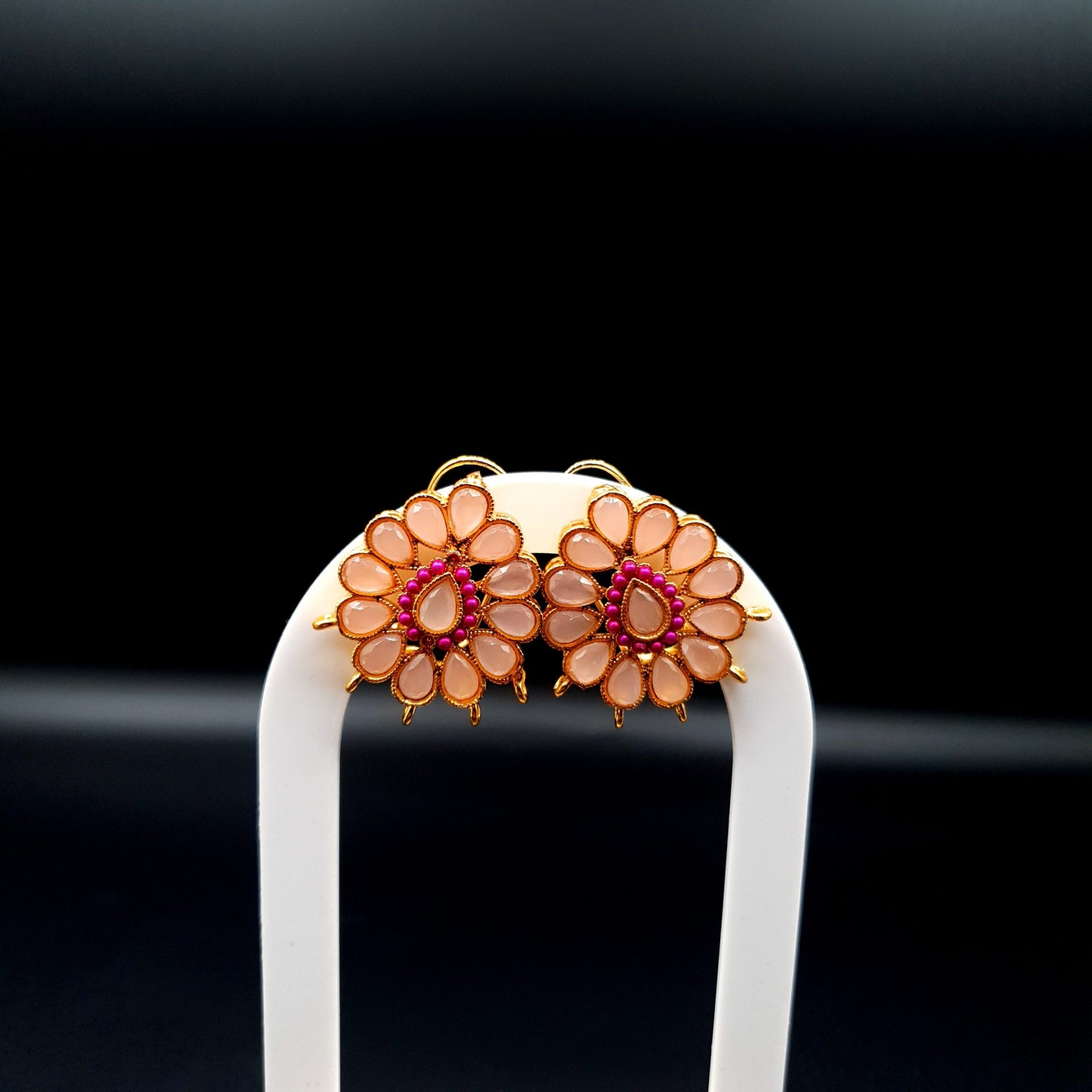 LIGHT PINK STONES STUD image 1