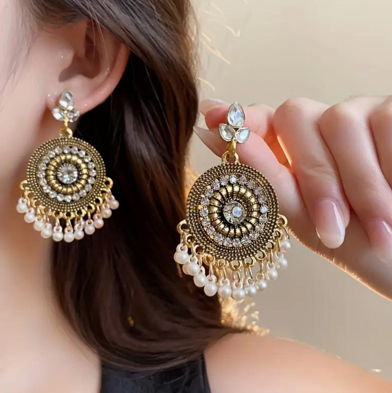 Vintage Elegant Alloy Drop Tassel Earrings with Rhinestones, Stainless Steel - Banquet & Daily Wear Accessory image 3