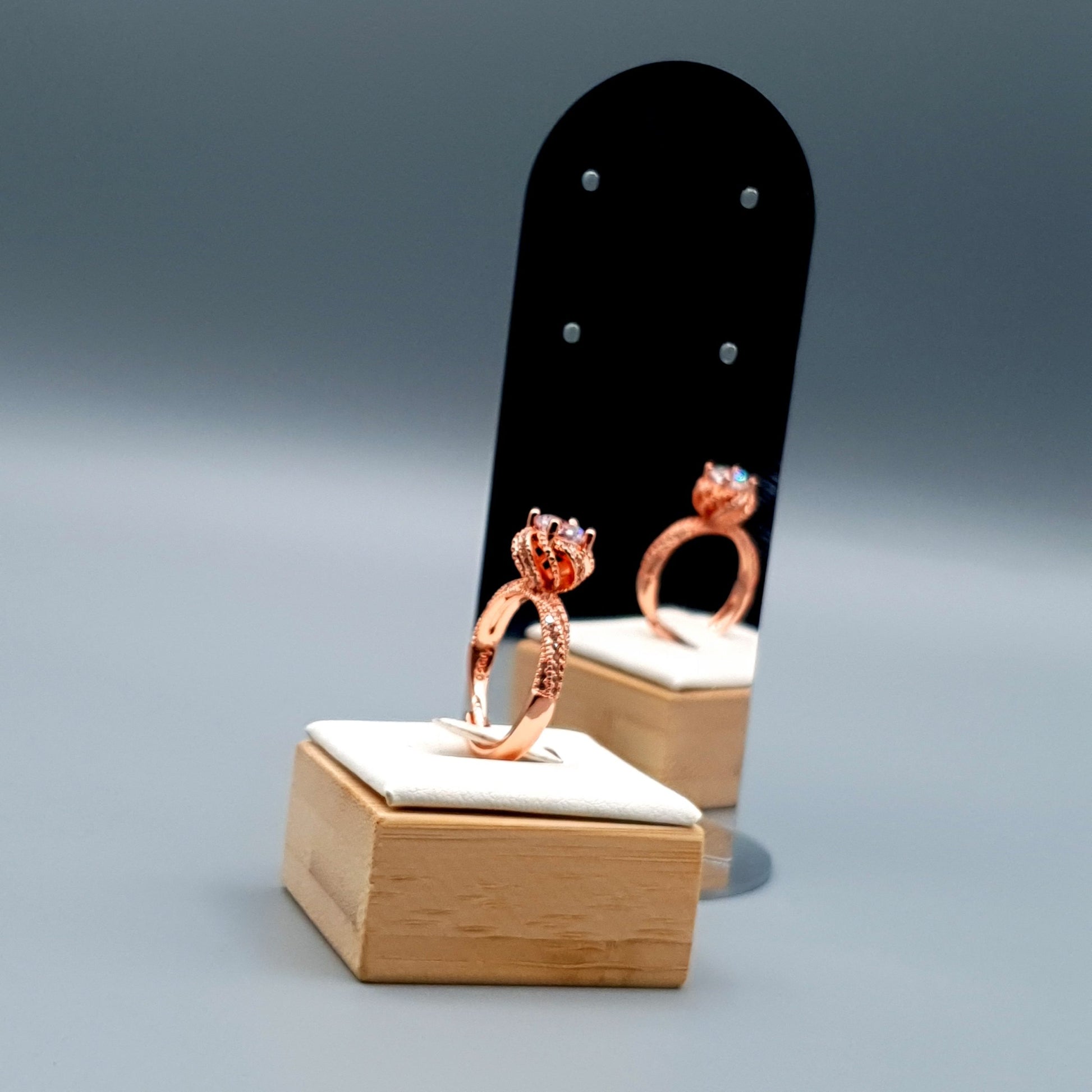 ROUND FLOWER (Adjustable) image 0