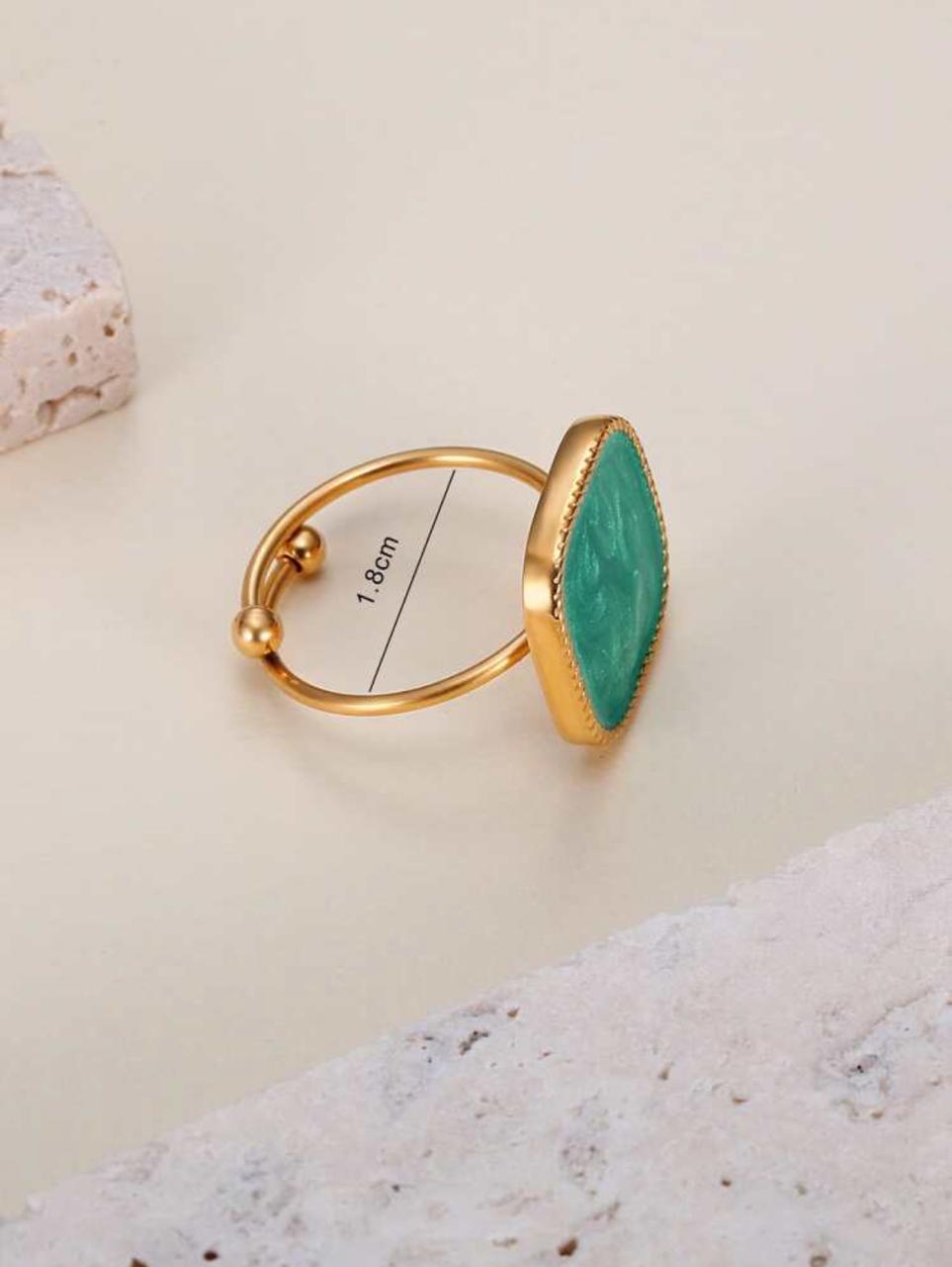 ELEGANT SQUARE SHAPED LIQUID SAND FAUX PEARL RING image 3