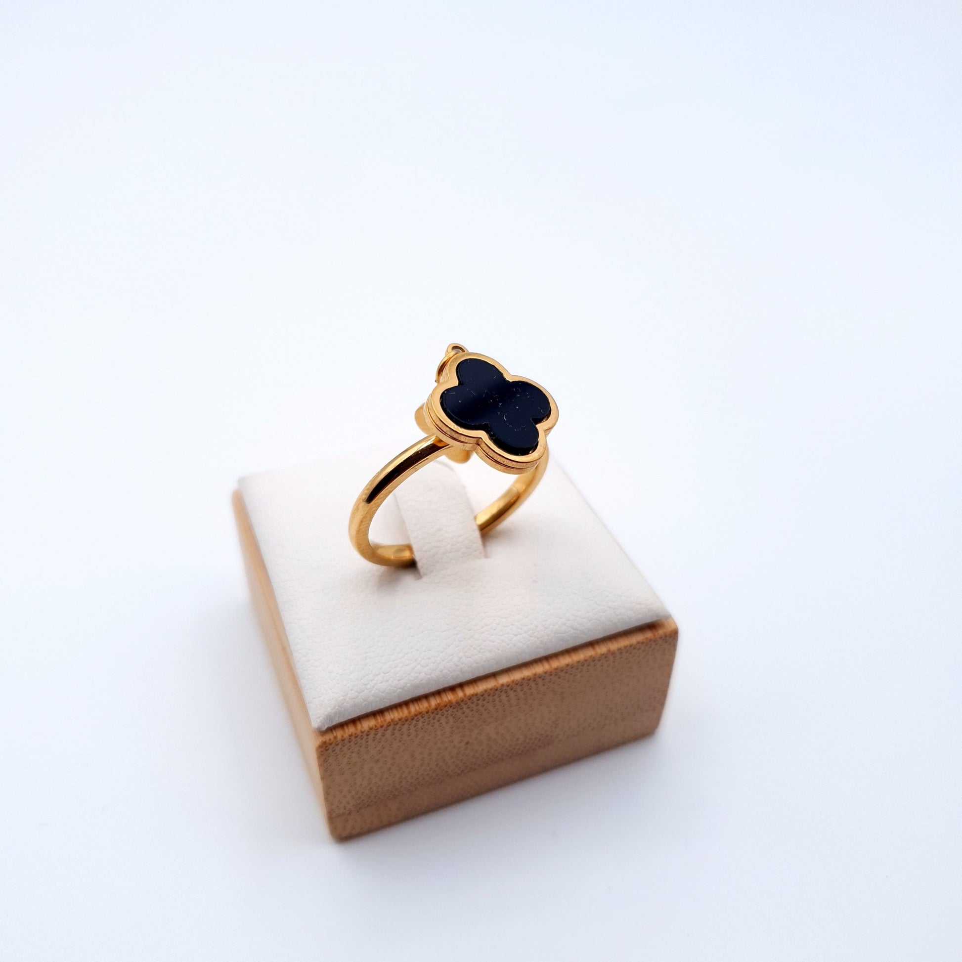 BEAUTIFUL FLOWERS FOR BEAUTIFUL PERSON image 2