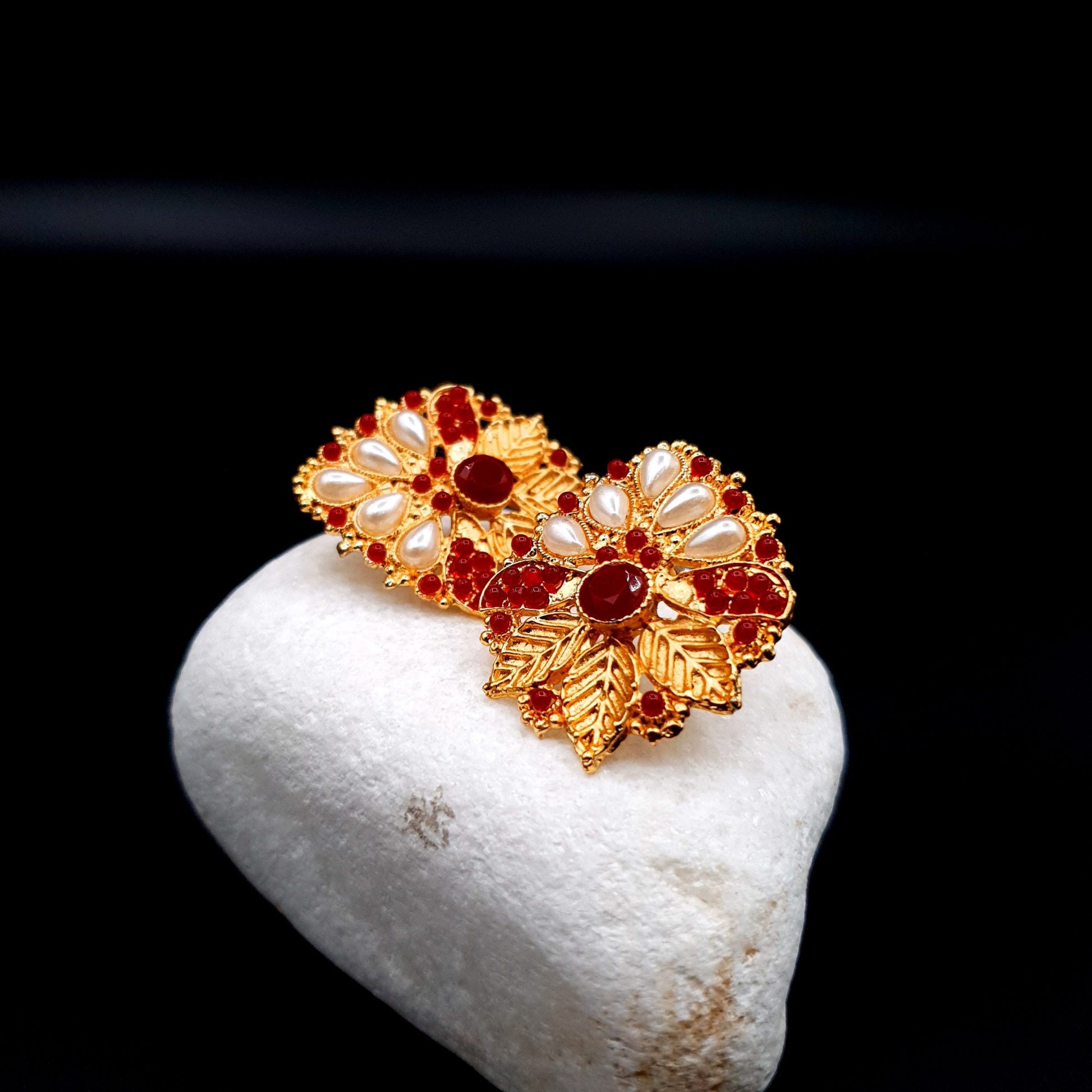 LEAF-PEARL RUBY TOPS image 3