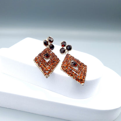 BROWN SPARKLING STONES image 4