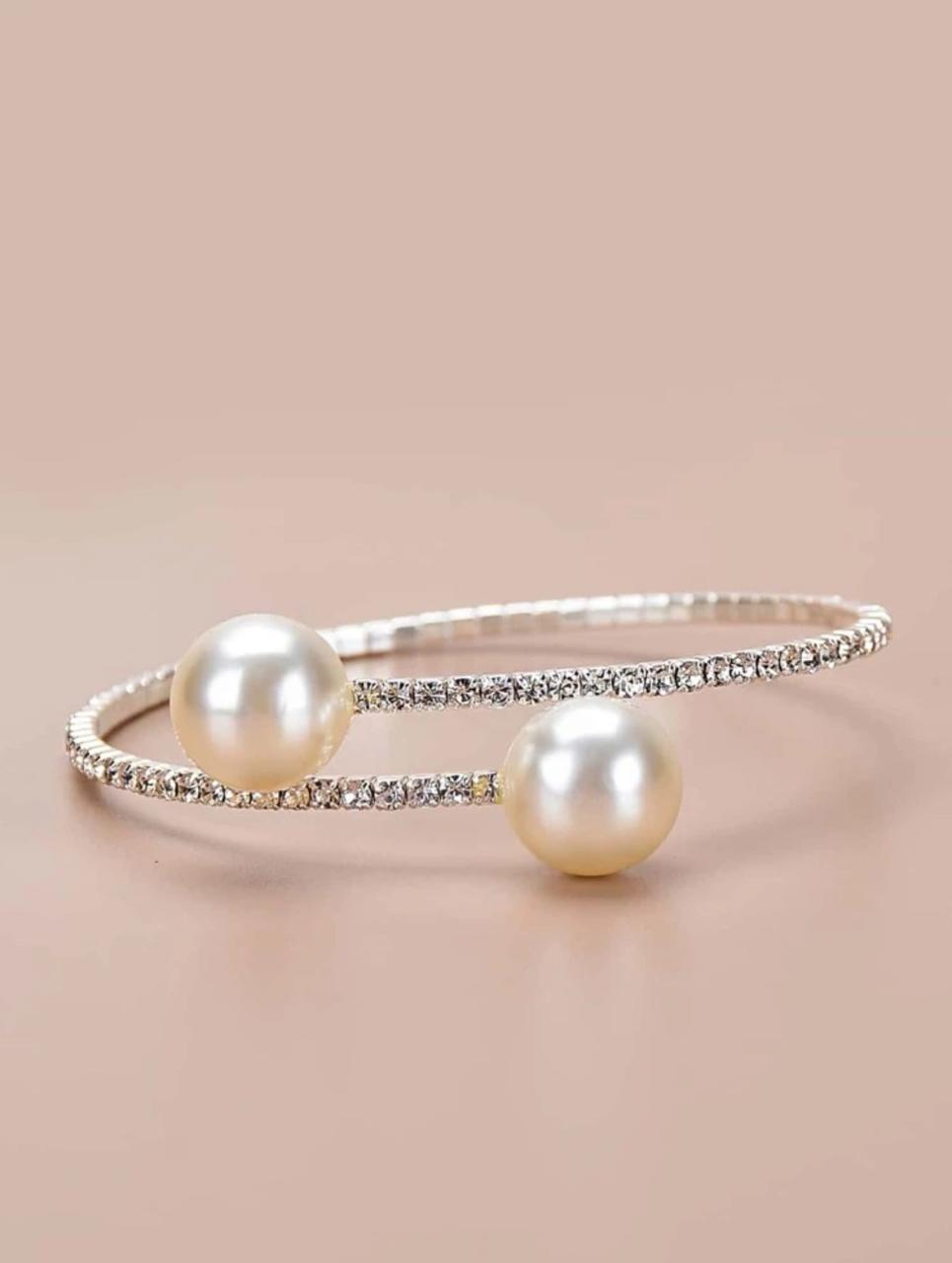 ELEGANT RHINESTONE AND FAUX PEARL CUFF BRACELET image 2