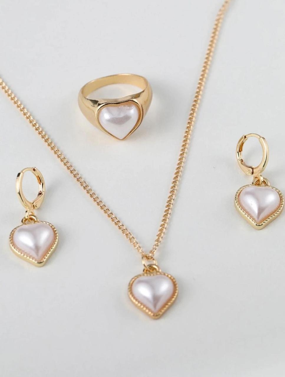 4 PIECES HEART SHAPED FAUX PEARL SET image 3
