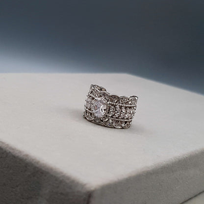 SILVER WHITE RING image 6