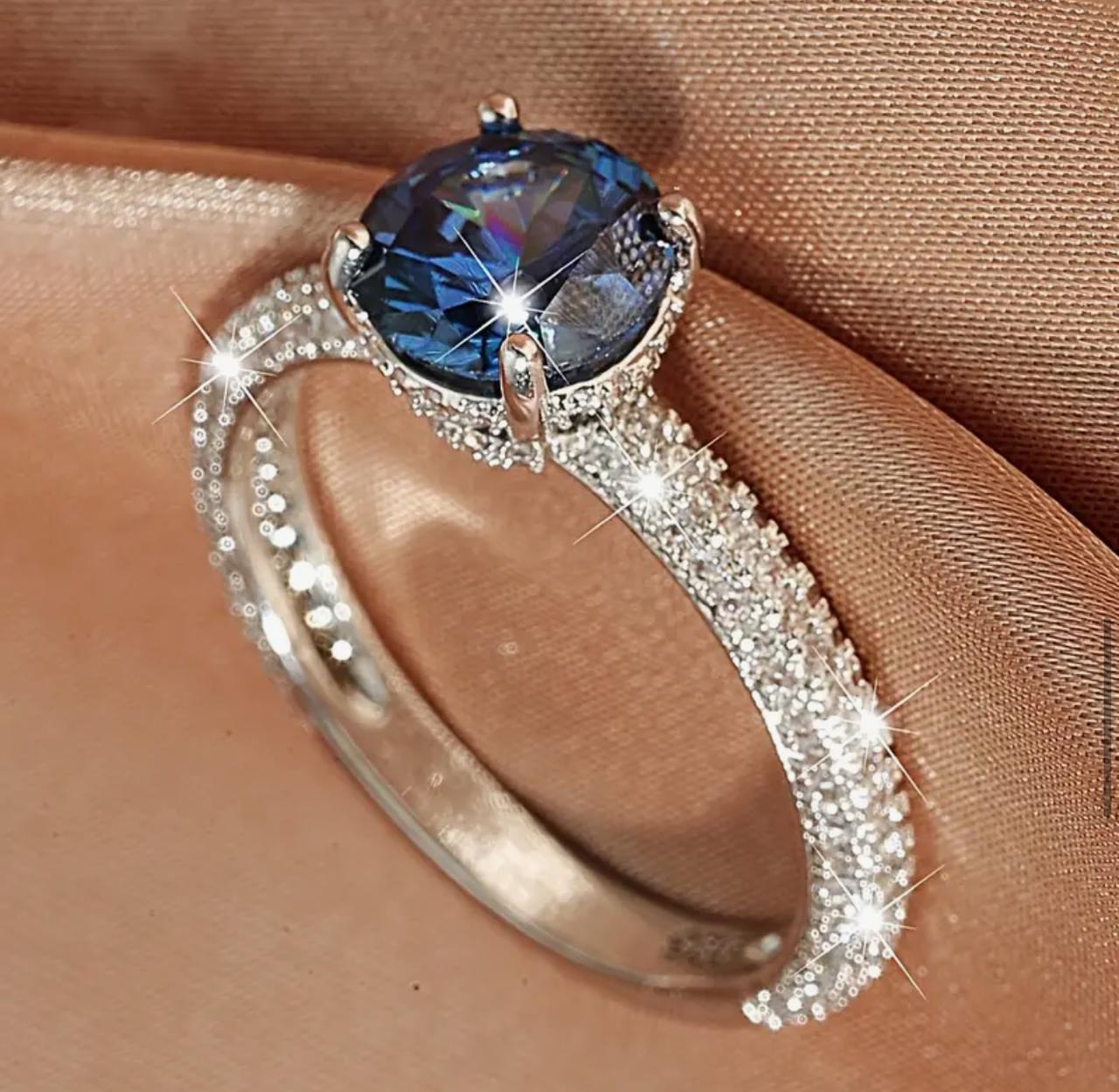 Gorgeous Fashion Tanzanite White Zirconia Silvery Ring image 1