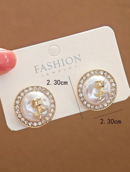 LUXURIOUS FLORAL ELEGANT AND VERSATILE STUD image 2