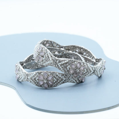 Vintage-inspired Kara adorned with intricate floral detailing, capturing timeless elegance and artisanal charm - White, size 2.8 image