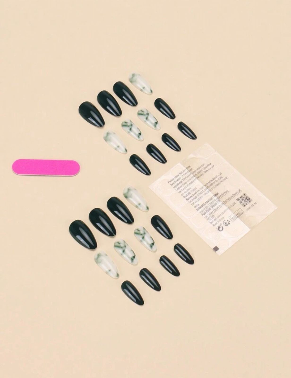 24 PCS Short Almond Shaped Green And White Color Block European Style Fingernail Set image 6