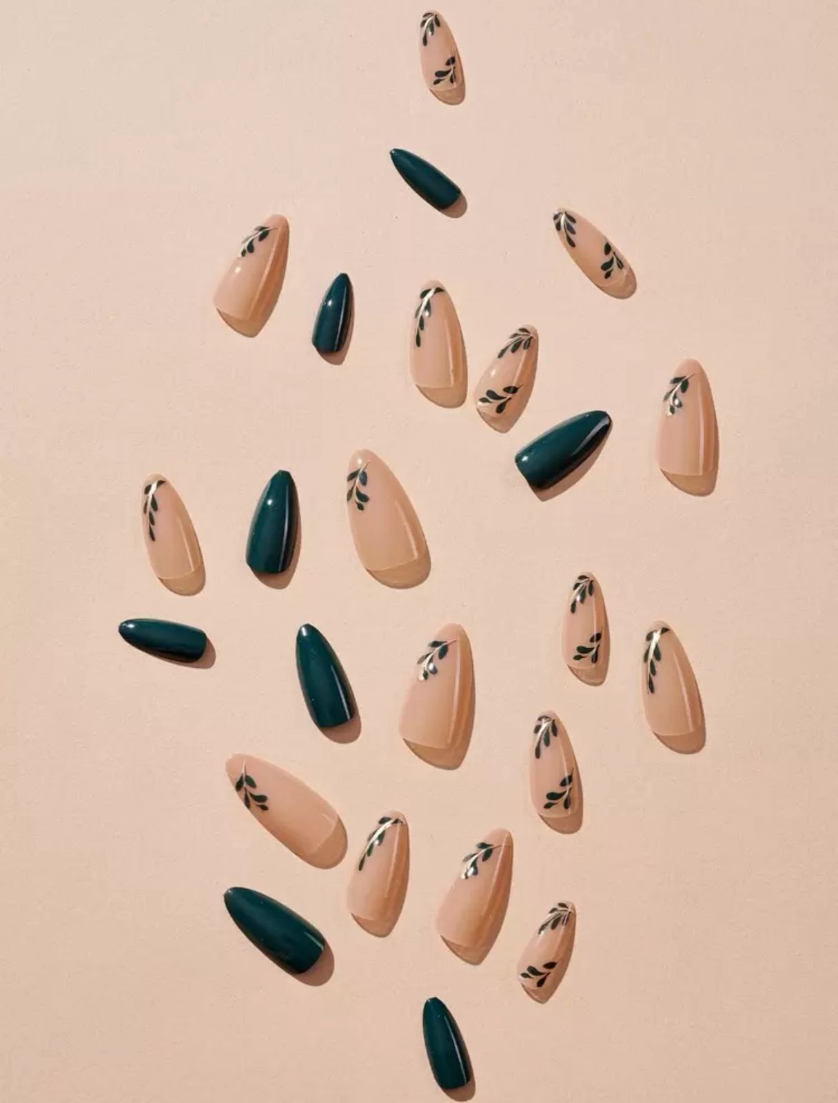 Get Glamorous With 24pcs Long Almond Solid Green Leaf Pattern Leaf Pattern Fake Nail image 2