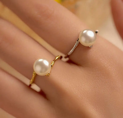 Retro Simple Elegant Ring image 1