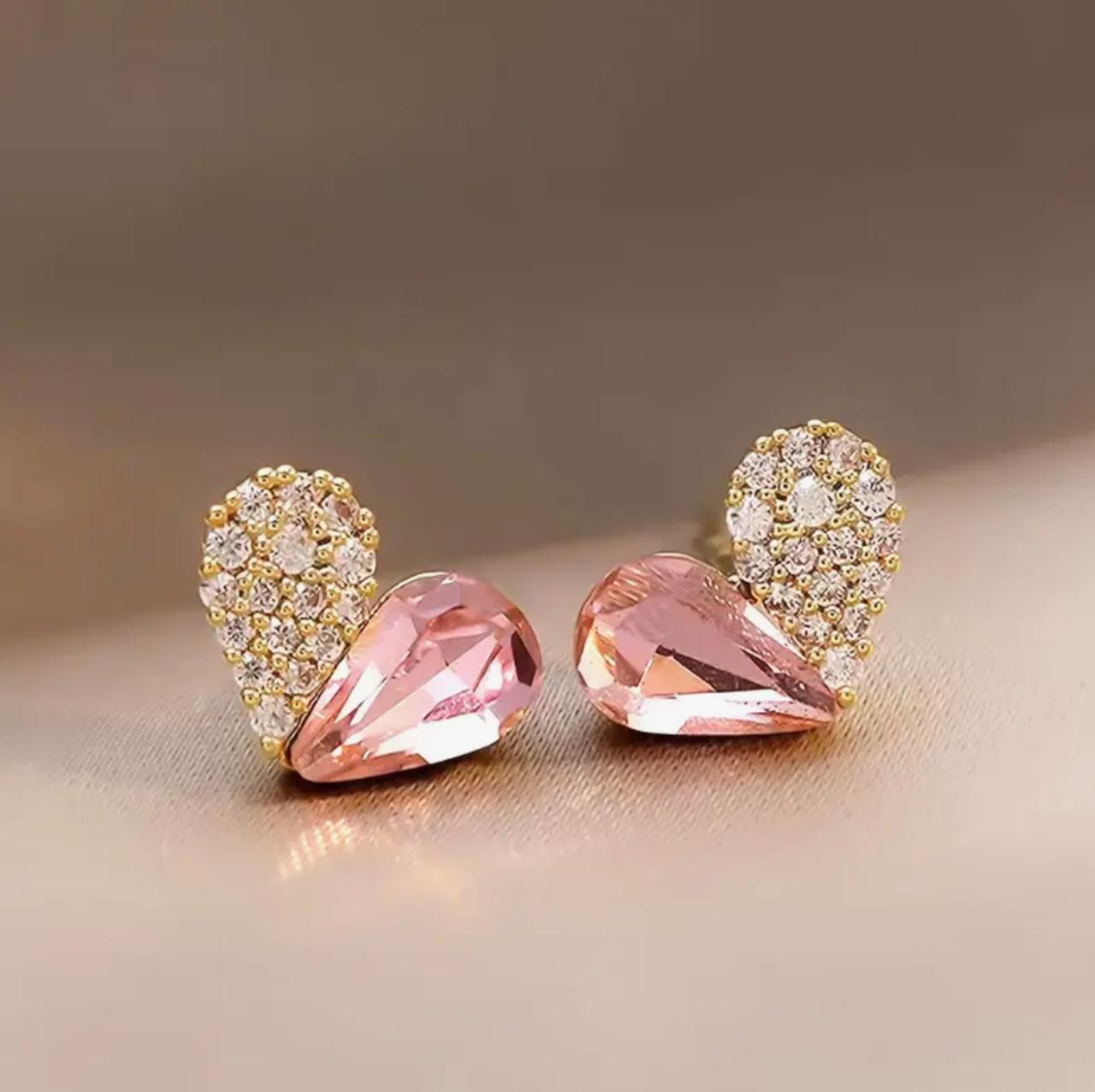 Small and Exquisite Pink Love Temperament Zirconia Earrings image 0