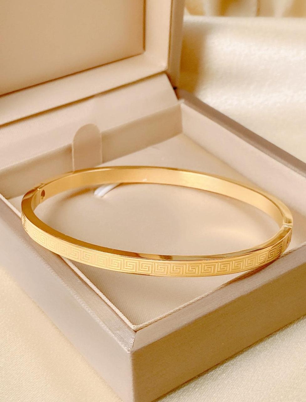 Textured Detail Bangle Material: Stainless Steel image 7