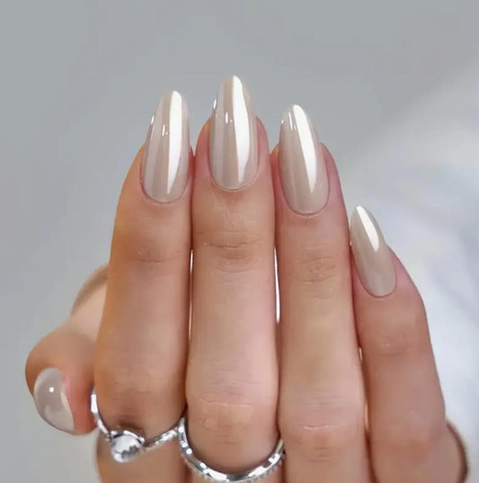 Elegant Almond Shaped , Glossy Finish, Mixed Color System with Pure White Tone, Removable and Reusable Metallic Accents Press-On Nails image 0