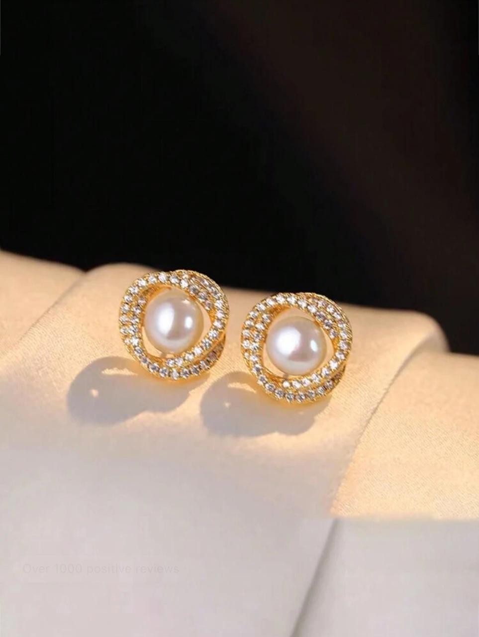 04 PIECE LIGHTWEIGHT LUXURY FAUX PEARL NEKLACE SET image 3