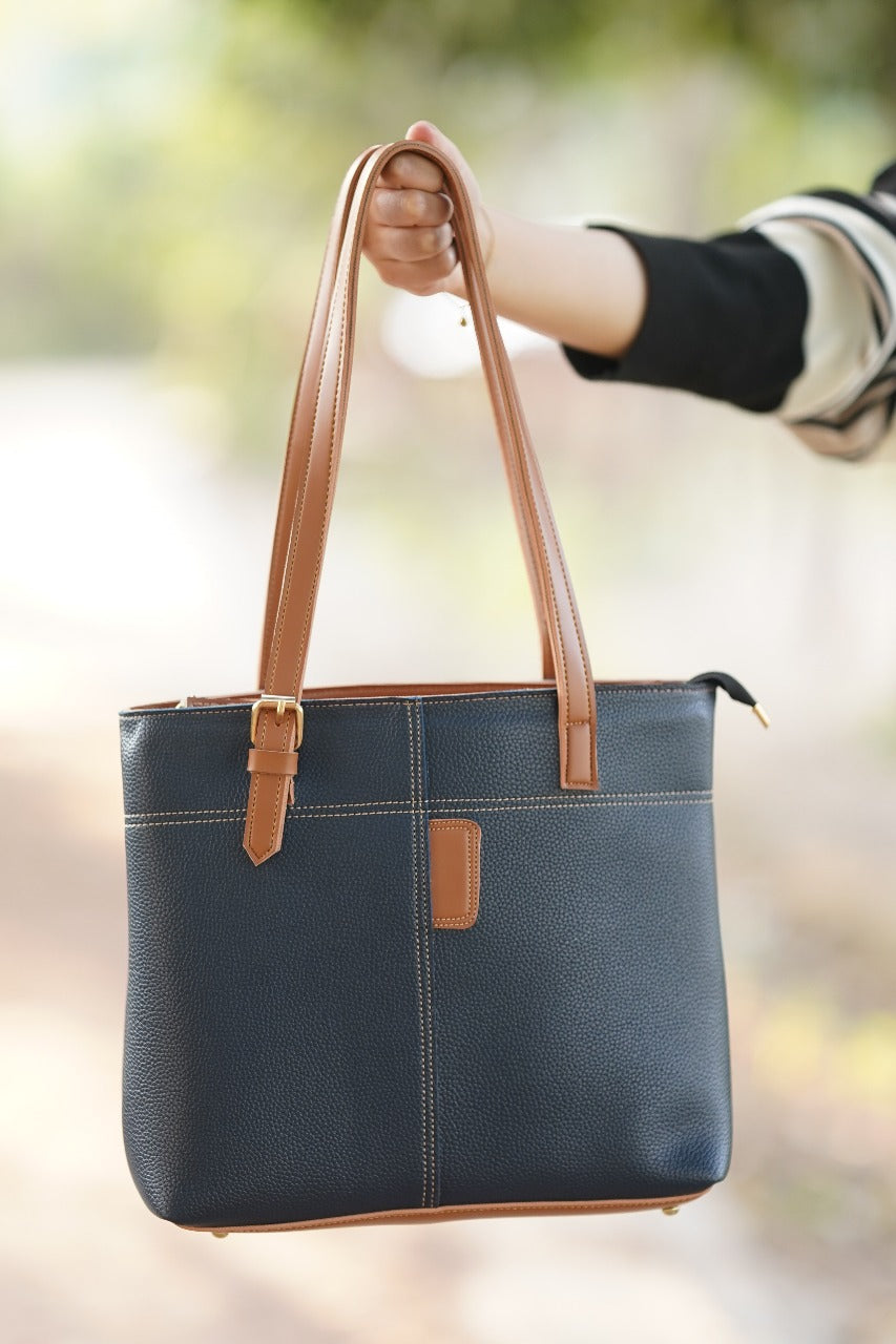 Make a statement with this stylish and sophisticated handbag, premium quality, textured material in a striking multicolor combination image 12