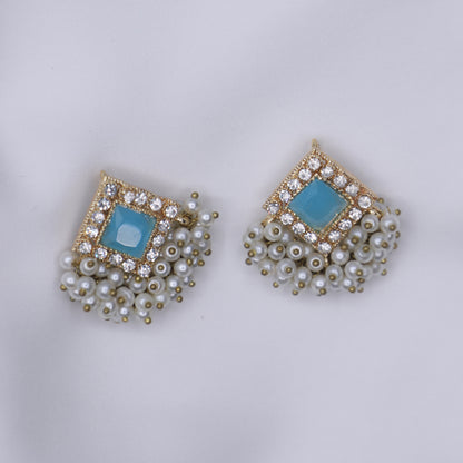 FEROZA PEARLED STUDS image 0