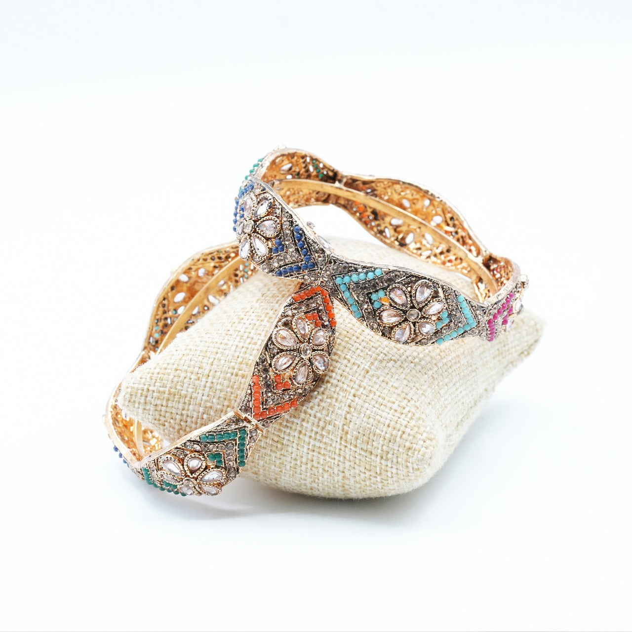 Vintage-inspired Kara adorned with intricate floral detailing, capturing timeless elegance and artisanal charm image 4