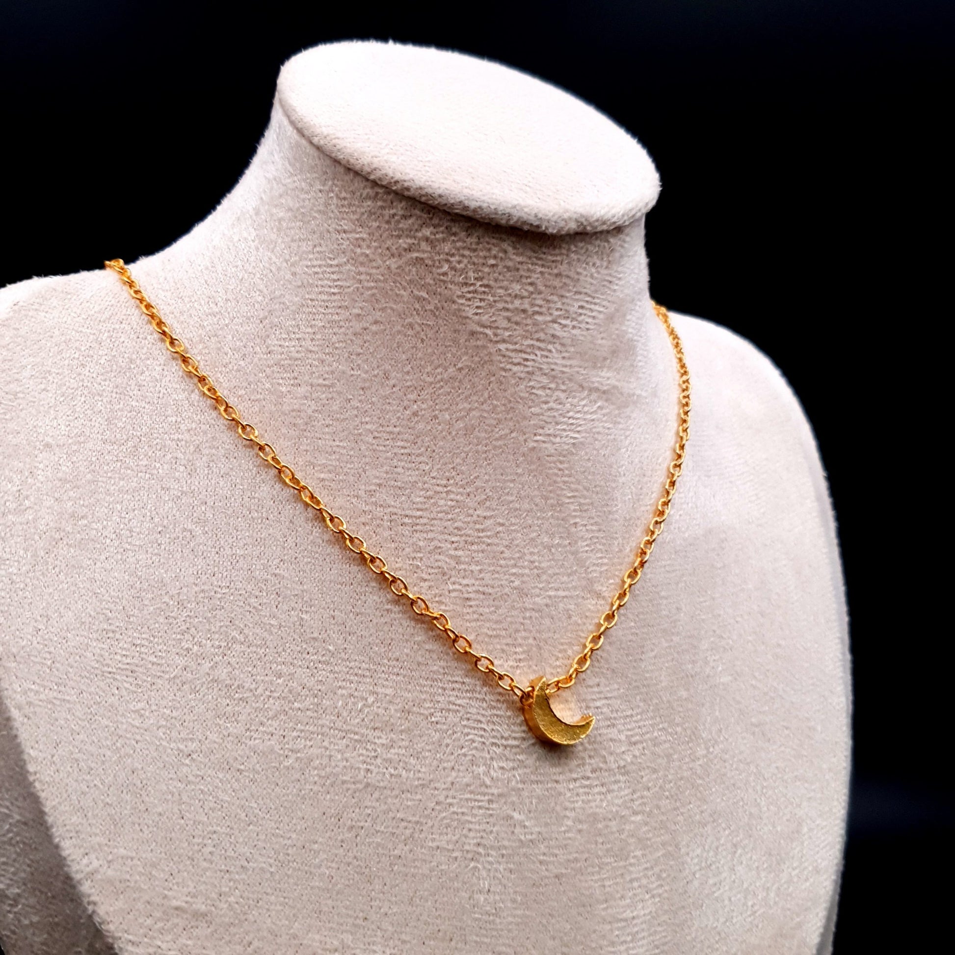 MOON PENDENT image 5