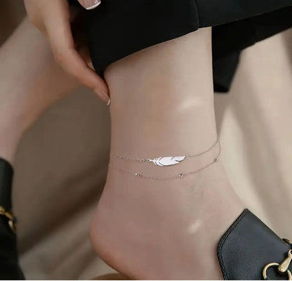 A Women's Anklet With A Simple Feather Shape And A Versatile Fashion Suitable For Daily Wear image 0