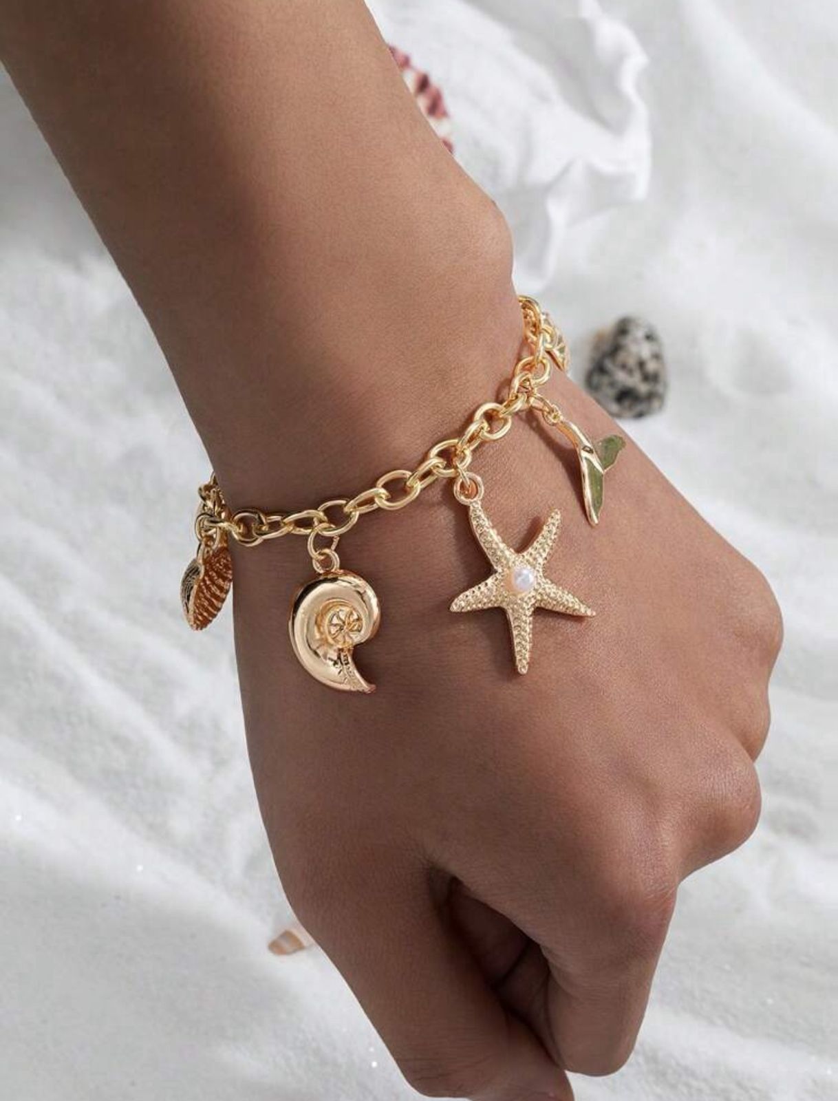 18K Gold Plated Alloy Starfish, Shell, Mermaid Pendant Bracelet, Suitable For Daily Wear And Vacation image 0