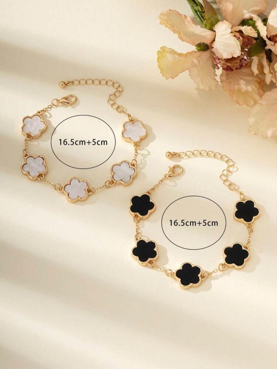 BLACK & WHITE CLOVER DESIGN image 4