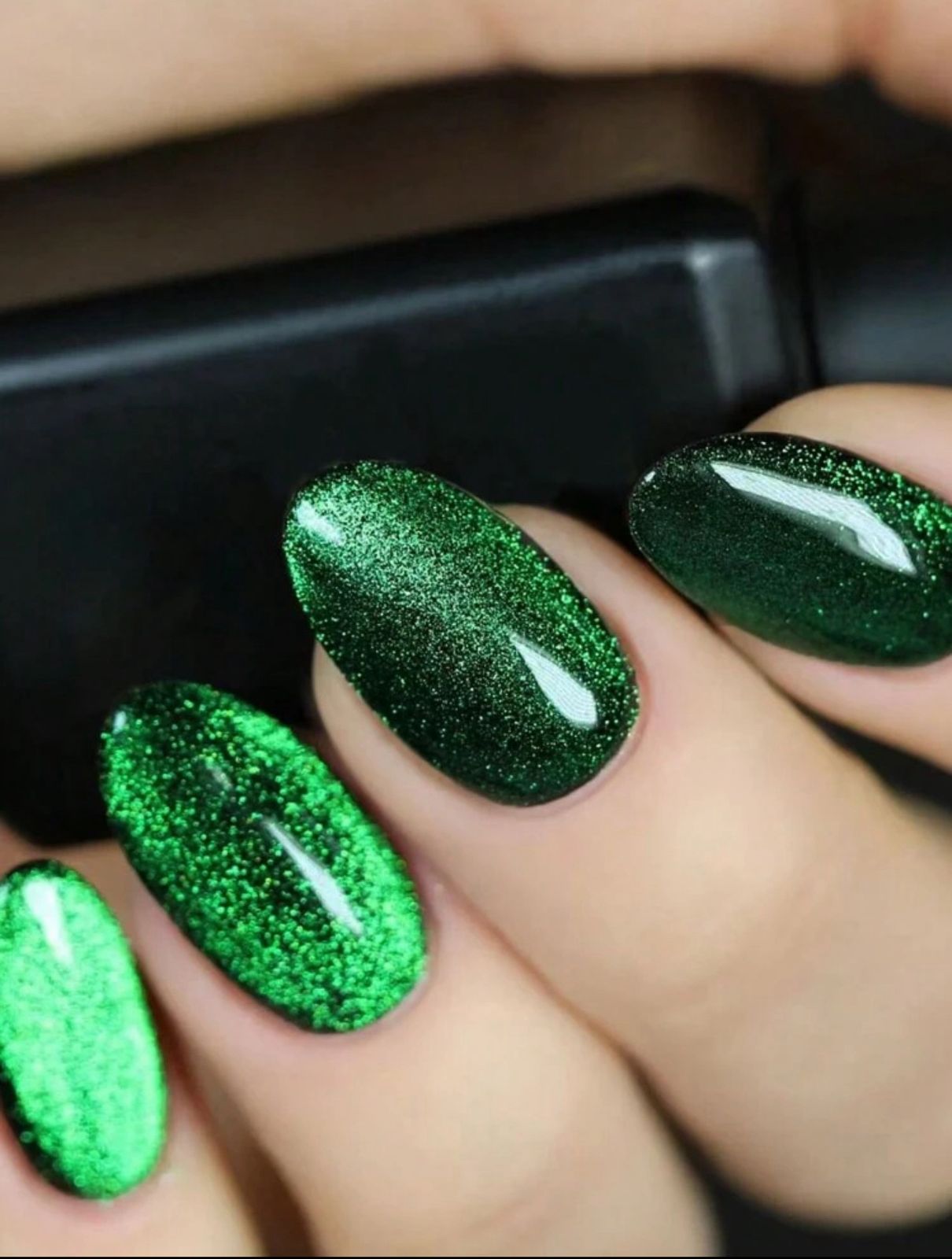 Y2K Short Oval Green Crystal Cat Eye Tip Press On Nails image 2