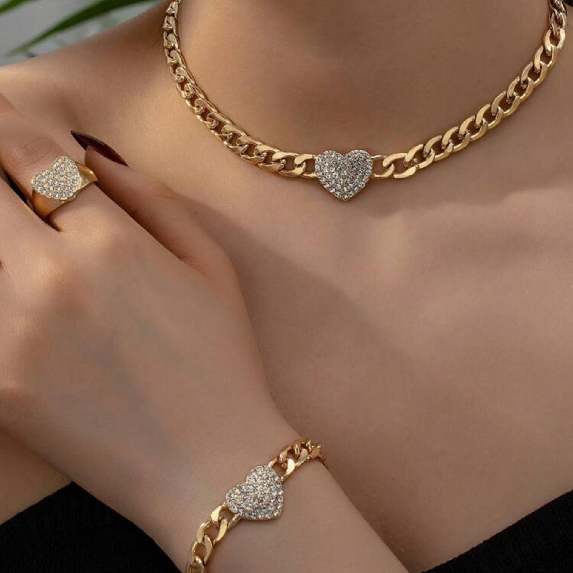 GEOMETRIC HEART DIAMOND NEKLACE SET image 3