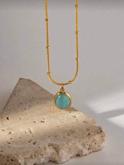 Oval Stone Pendant Necklace