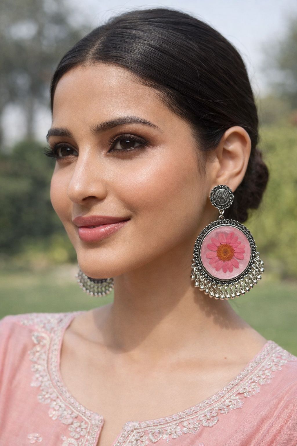 Blush Daisy Resin Earrings with Preserved Flower Art