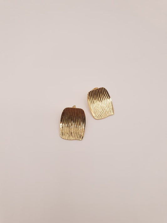 Textured Wave Gold Stud Earrings