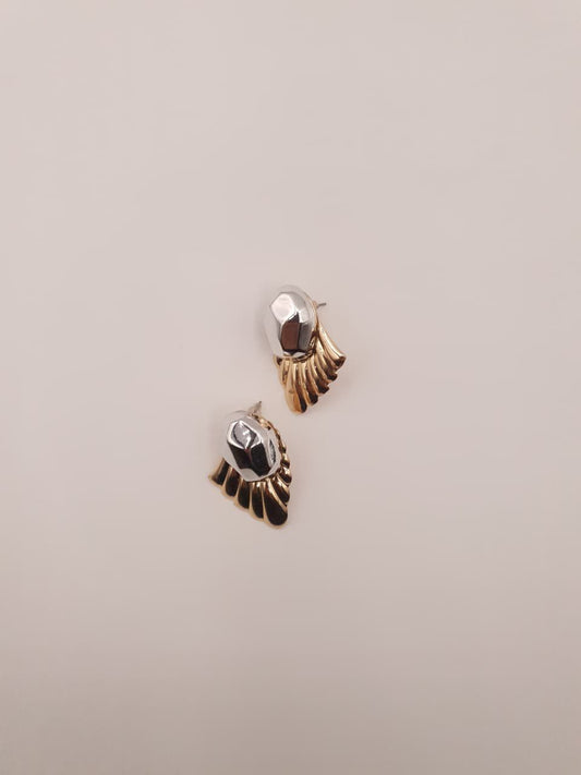 Dual Tone Shell Fan Stud Earrings