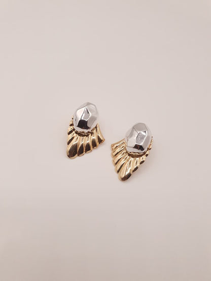 Dual Tone Shell Fan Stud Earrings
