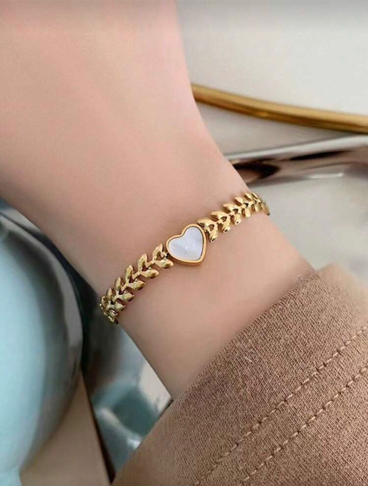 Golden Heart Leaf Chain Bracelet