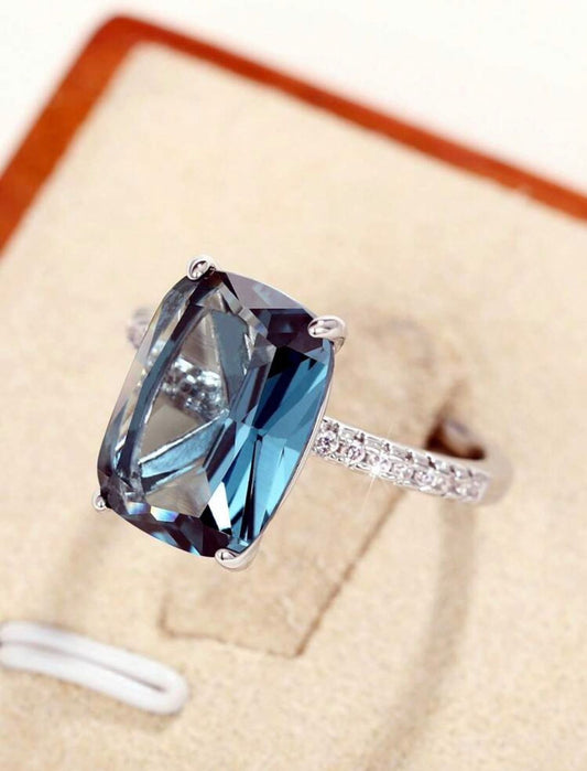 Midnight Blue Cushion Cut Zirconia Ring