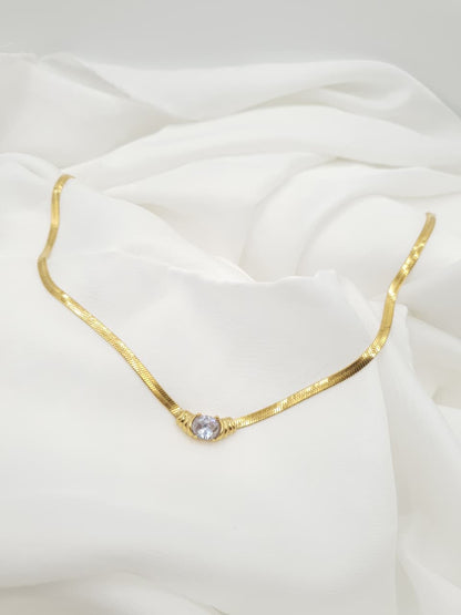 Classic Gold Chain with Sparkling Center Stone