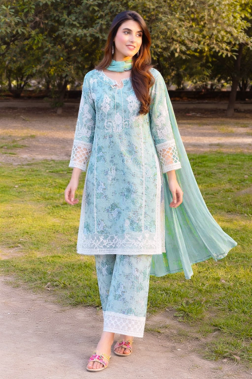 Mint Green Embroidered Lawn 3-Piece Suit with Chiffon Dupatta