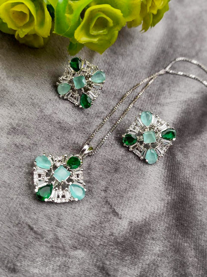 Luxury Heart Crystal Jewelry Set – Pendant & Earrings