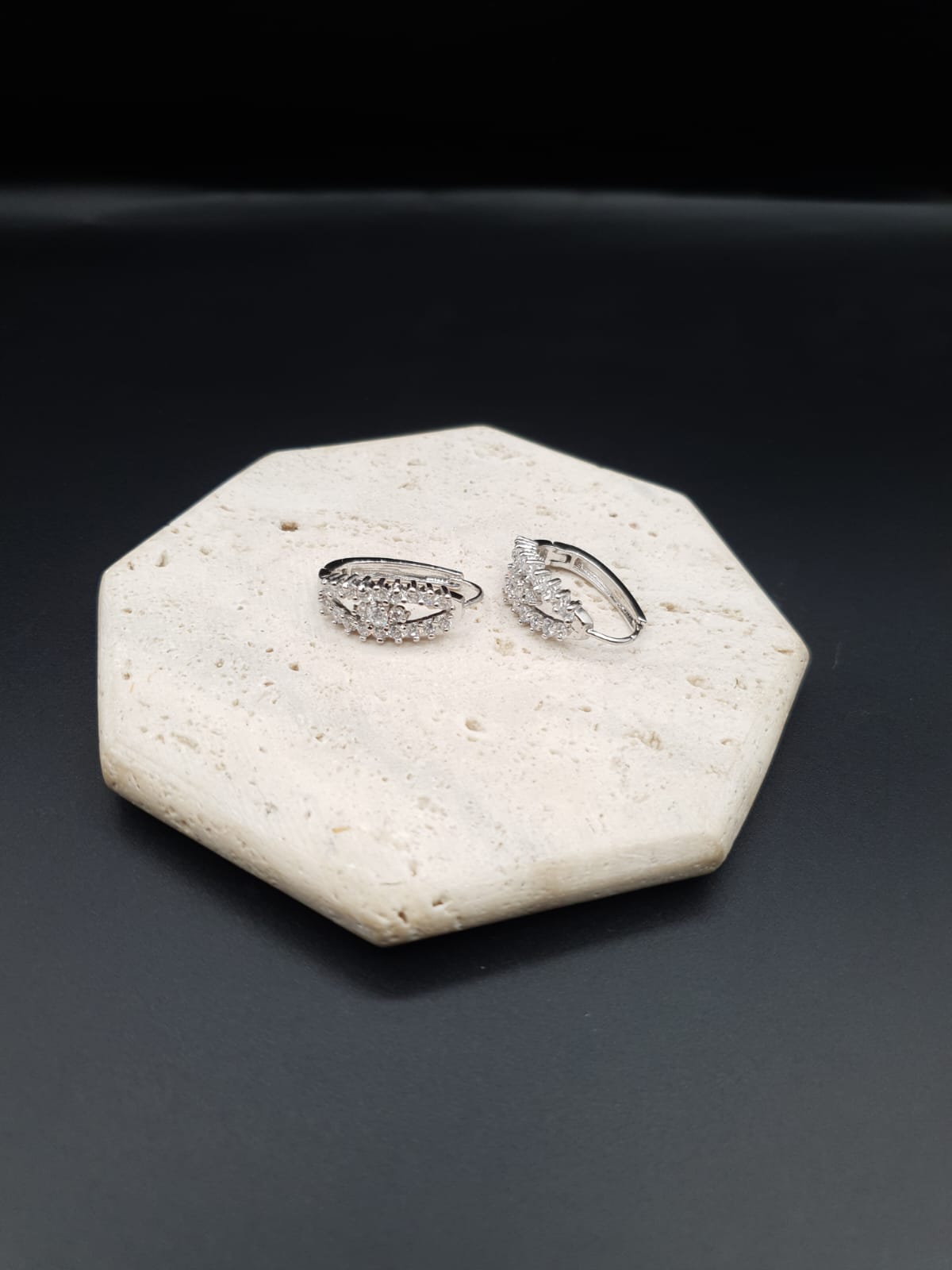 Zirconia hoops