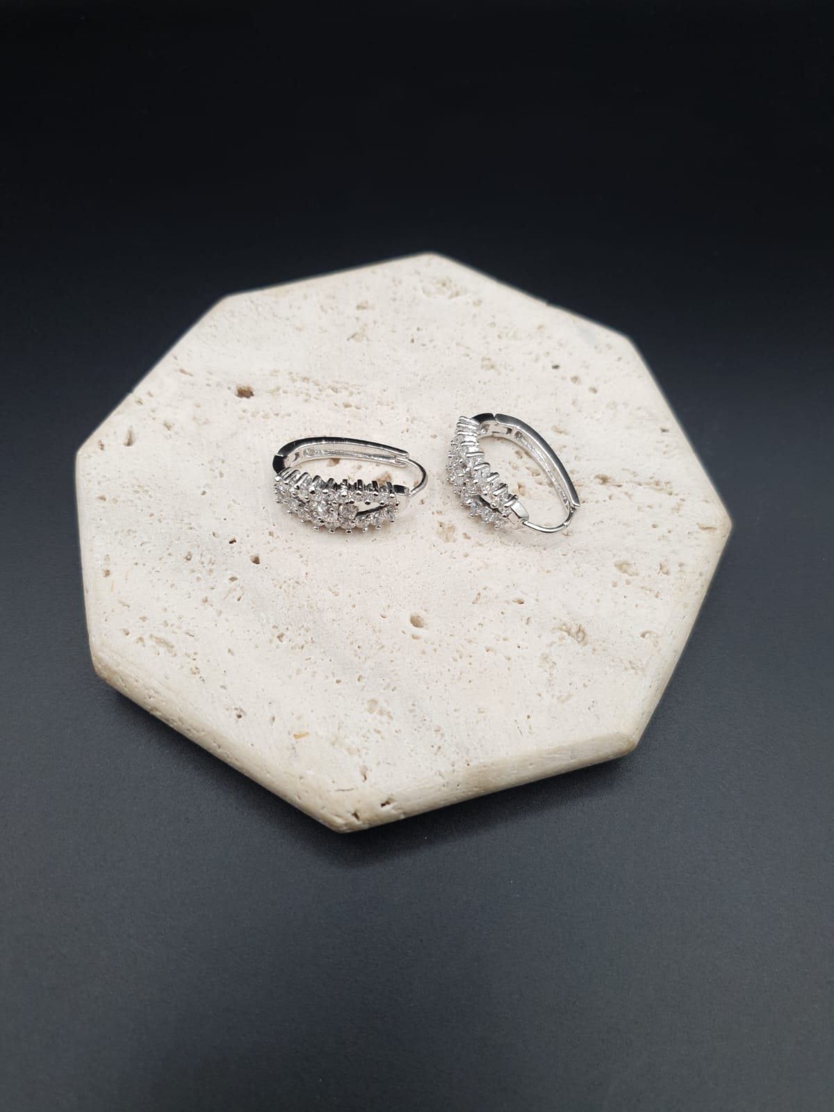 Zirconia hoops