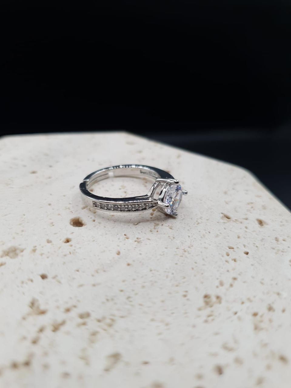 Classic Silver Solitaire