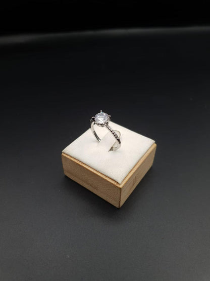 Classic Silver Solitaire