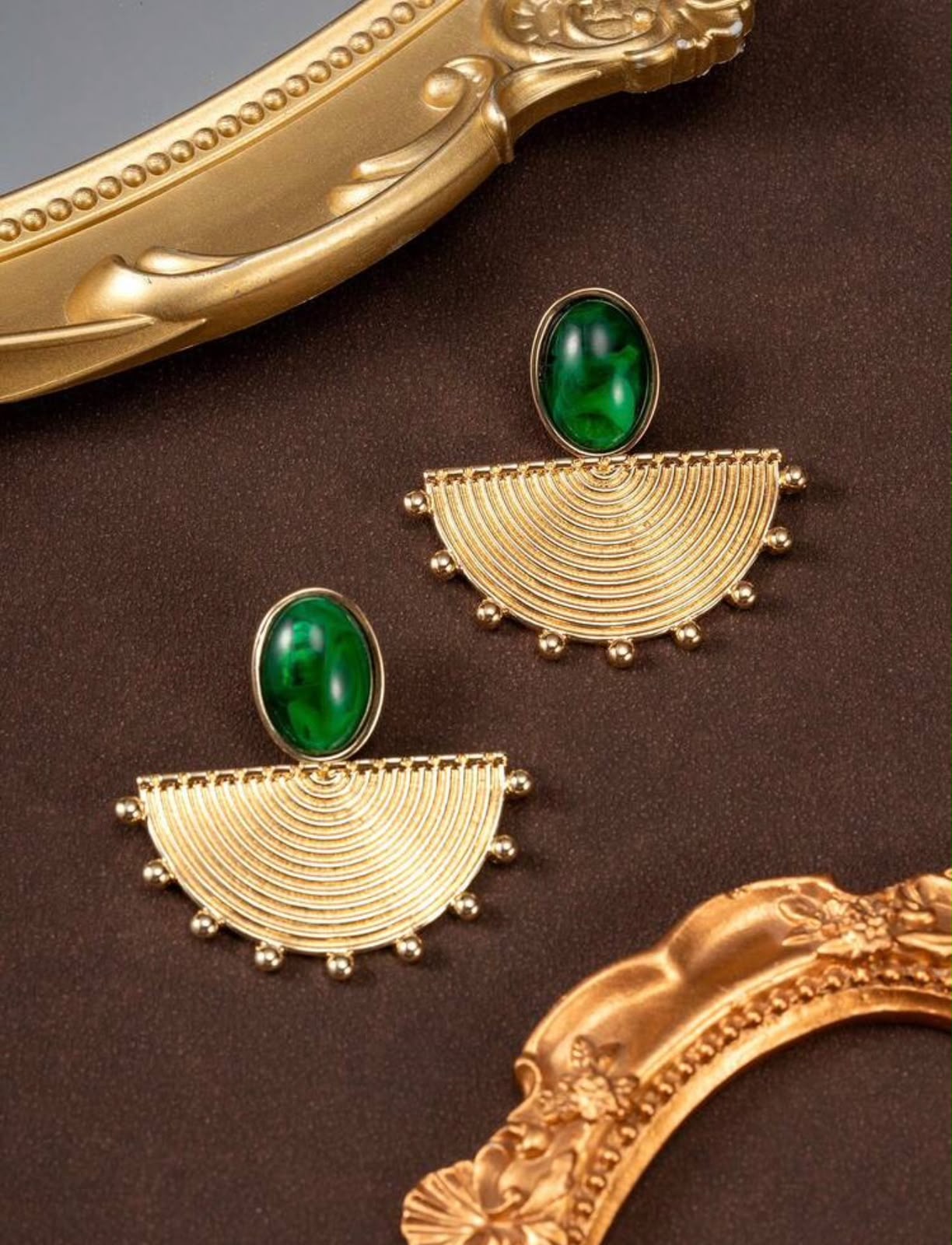 Royal Emerald Fan