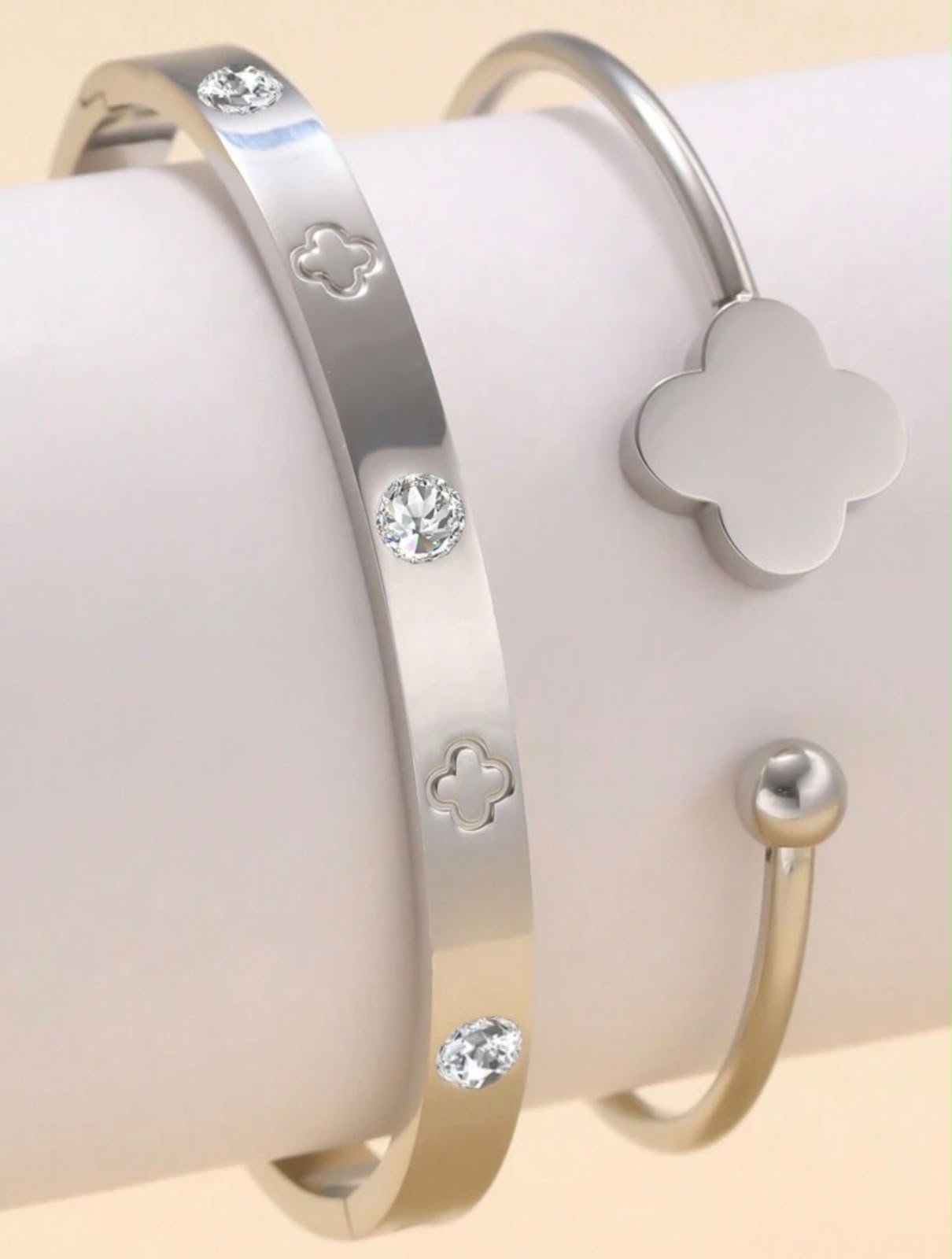 Clover Crystal Cuff