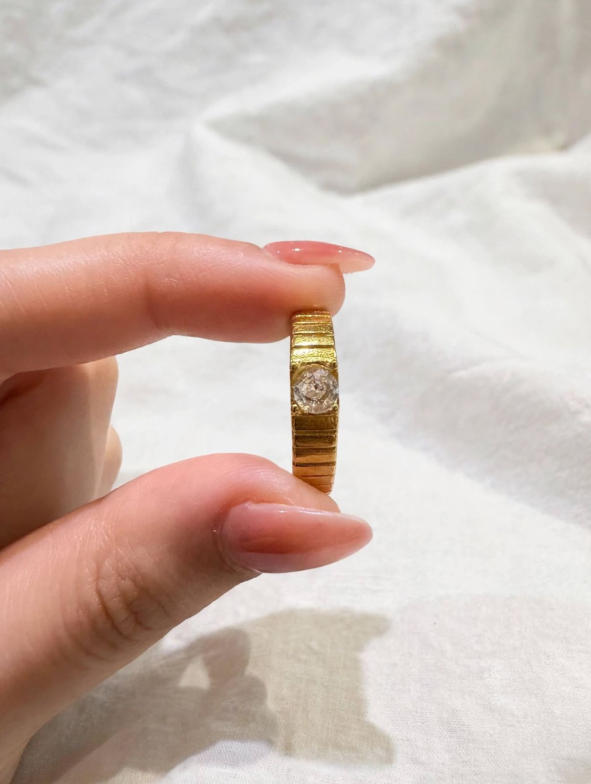 Solara Solitaire Gold Ring